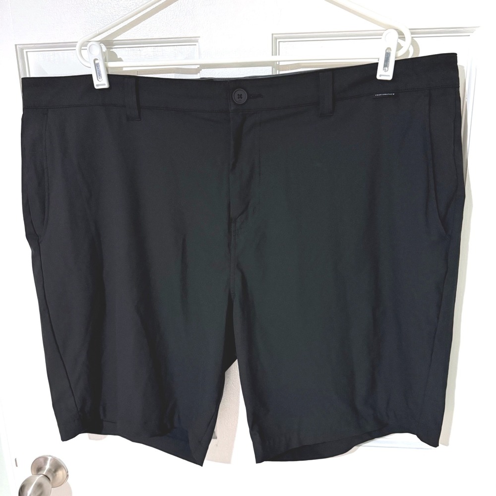 TravisMathew Mens Black Performance Golf Shorts Size 42‎ Stretch Inseam 9in
